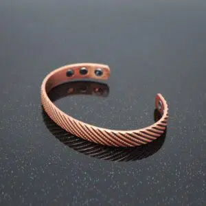 bracelet en cuivre magnétique
