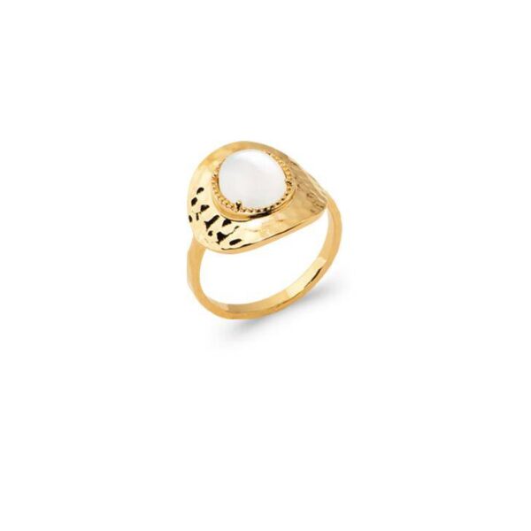 bague pierre de lune sur pastille martelée plaqué or femme