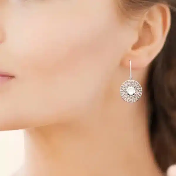 Boucles d’oreilles pendantes arabesques pierre de lune argent rhodié