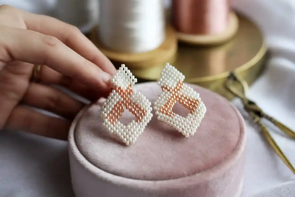 boucles d'oreilles perlières