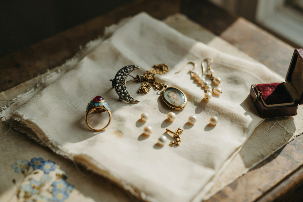 bijoux vintage occasion
